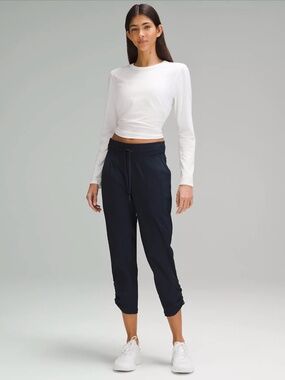 Lululemon Dance Studio Mid-Rise Cropped Pant